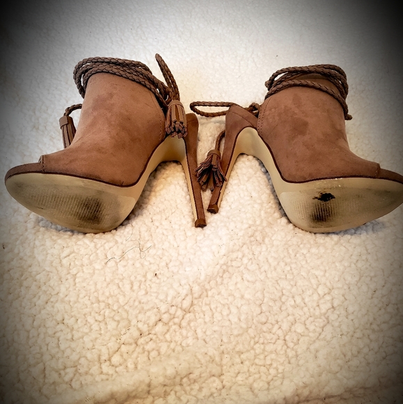 Ankle Tie Booties - Picture 4 of 4